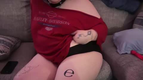 Gigi online show from June 3, 10:46 pm