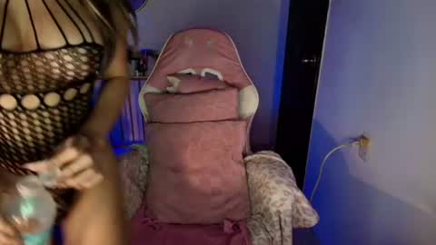 tsgilian_exoticbeauty online show from August 12, 7:43 am