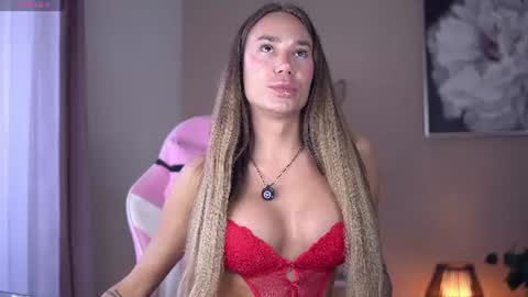 Gisele online show from August 5, 6:22 am