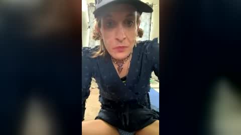 tsgoddessleora online show from July 8, 6:34 pm