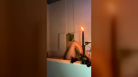 tsgoddessleora online show from August 3, 1:23 am