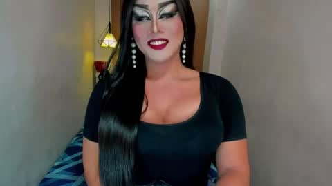 Nicoleeee online show from August 12, 8:44 pm
