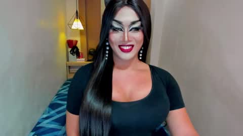 Nicoleeee online show from August 14, 9:18 pm