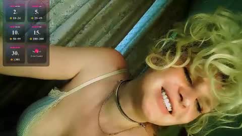Annika online show from August 6, 10:03 am