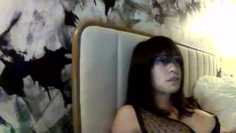 tsvickyyvee online show from May 19, 11:55 am