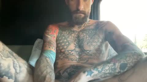 Tuhands online show from July 30, 12:34 pm