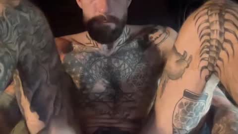 Tuhands online show from August 20, 6:47 pm