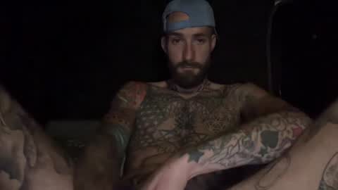 Tuhands online show from August 28, 9:57 pm