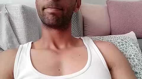 TunisienSexyGuy online show from May 10, 1:02 pm