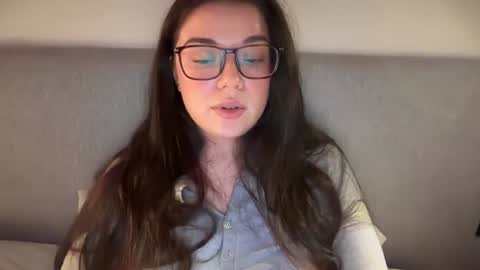 Ariana online show from July 22, 9:50 pm