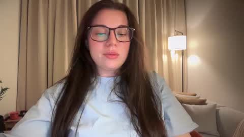Ariana online show from July 24, 9:40 pm
