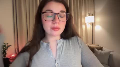 Ariana online show from August 1, 8:26 pm