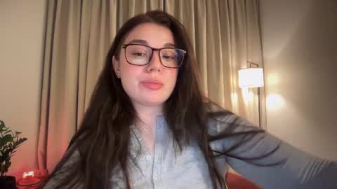 Ariana online show from August 1, 11:44 pm