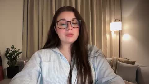 Ariana online show from August 5, 8:51 pm