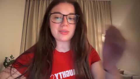 Ariana online show from August 6, 7:46 pm