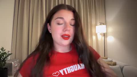 Ariana online show from August 8, 7:58 pm