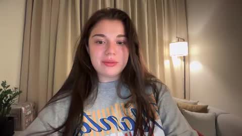 Ariana online show from August 11, 10:01 pm