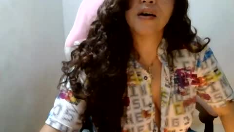 tuzusy online show from August 10, 4:03 am