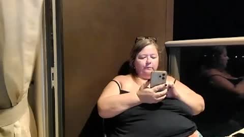 Lana online show from August 10, 12:50 pm