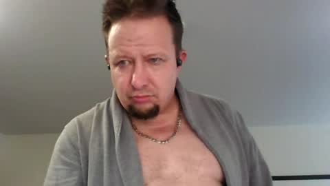 tweeter74 online show from July 5, 12:57 am
