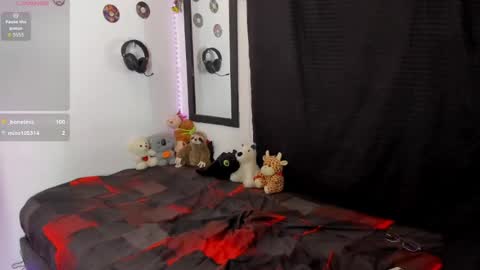 twink_dream__ online show from June 27, 7:00 am