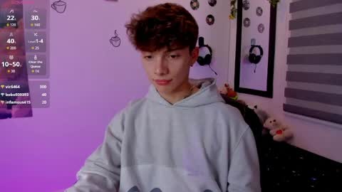 twink_dream__ online show from July 13, 6:09 am