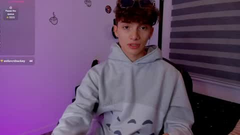 twink_dream__ online show from July 16, 4:46 am