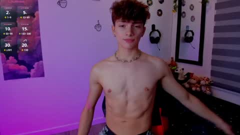 twink_dream__ online show from July 24, 3:31 am