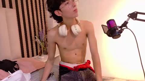 Sebastin online show from August 1, 7:09 pm