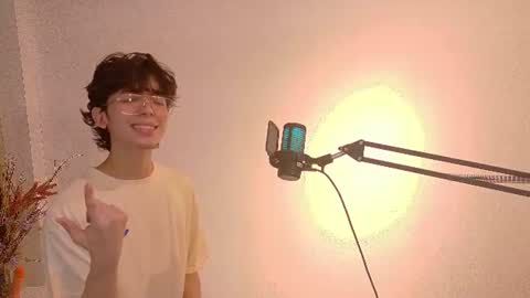 Sebastin online show from August 8, 11:49 pm