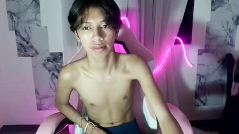 sunny online show from July 25, 8:13 pm