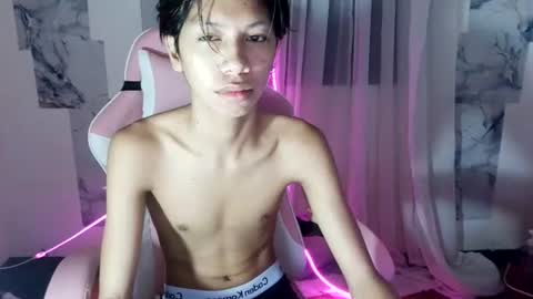 sunny online show from July 28, 7:20 pm