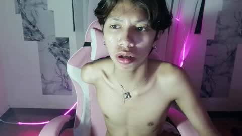 sunny online show from August 2, 11:39 am