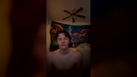 twinkboyboi69 online show from March 26, 5:06 pm