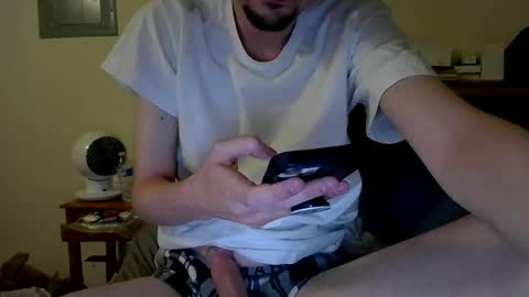 TwinkyMcgee online show from June 13, 6:43 am