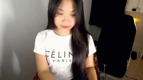  Belle and Susie  online show from July 18, 4:19 pm