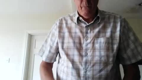 Leslie online show from June 29, 11:24 am