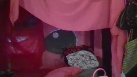 twizzytoxic22 online show from July 23, 12:57 am