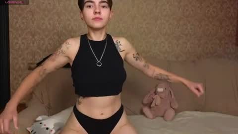 Welcome guys We Lili and Vic  PVT open online show from August 9, 1:34 pm