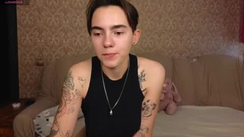 Welcome guys We Lili and Vic  PVT open online show from August 12, 10:17 am