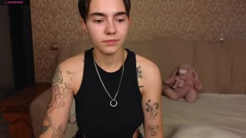 Welcome guys We Lili and Vic  PVT open online show from August 12, 11:23 am