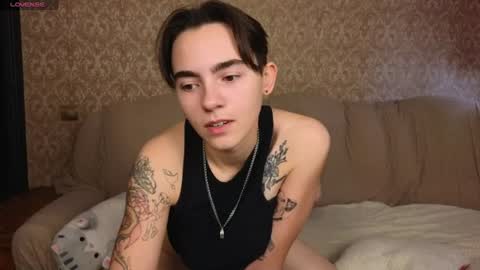 Welcome guys We Lili and Vic  PVT open online show from August 14, 8:07 am