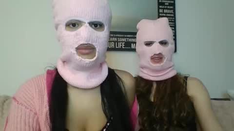 two girls one cam online show from March 9, 1:45 am