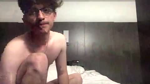 Two Straight Boyss online show from May 16, 3:50 am