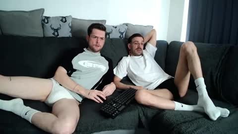 RyanRowan online show from August 8, 1:55 pm