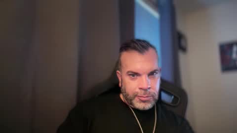TylerDavid online show from May 1, 12:14 am