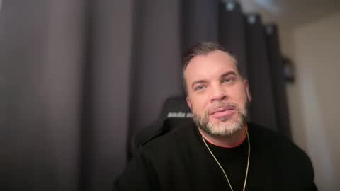 TylerDavid online show from May 14, 10:42 pm