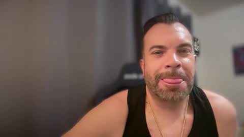 TylerDavid online show from May 18, 4:24 am