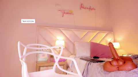TYLA online show from August 30, 2:50 pm