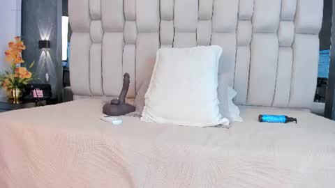  TYLA  online show from August 6, 10:14 am